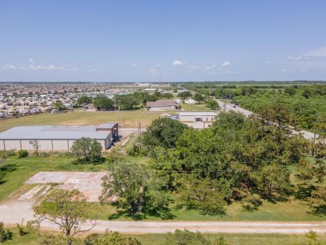 5707 S Fm 565 Road Baytown TX 77523