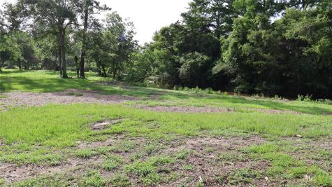 9 Bayou Bend Drive Baytown TX 77523