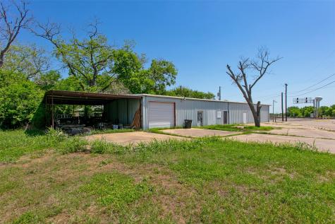912 W Alligator Street Caldwell TX 77836