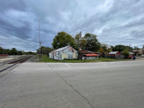 901 N Washington Avenue Livingston TX 77351