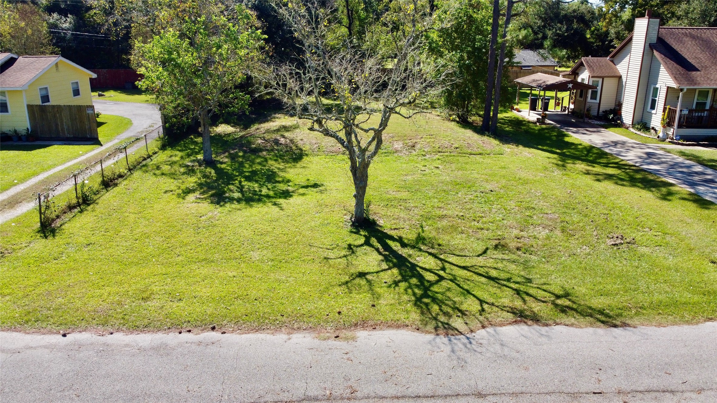 6519 Pinecrest Hitchcock TX 77563