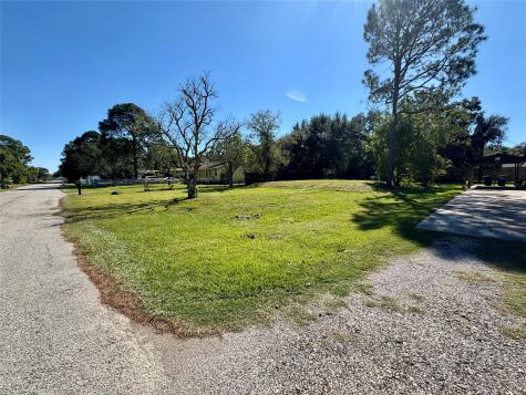 6519 Pinecrest Hitchcock TX 77563