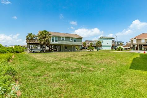 22416 Bay Vista Galveston TX 77554