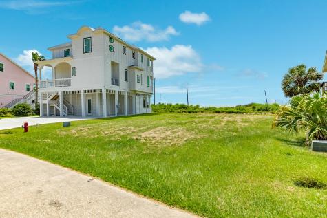 22416 Bay Vista Galveston TX 77554