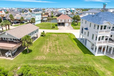 22416 Bay Vista Galveston TX 77554