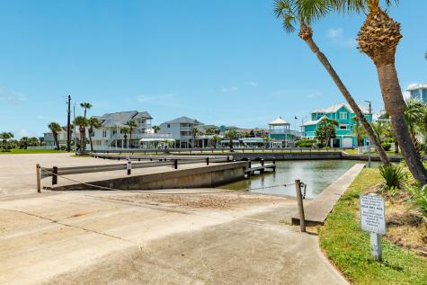 22416 Bay Vista Galveston TX 77554