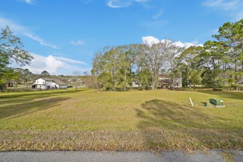 54 Lakecrest Lane Huntsville TX 77340