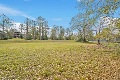 54 Lakecrest Lane Huntsville TX 77340