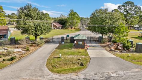 54 Lakecrest Lane Huntsville TX 77340
