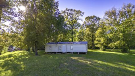17325 Us Highway 59 N Moscow TX 75960