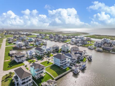 4119 Bluewing Teal Court Galveston TX 77554