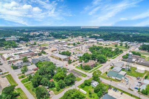 30 County Road 5025 Cleveland TX 77327