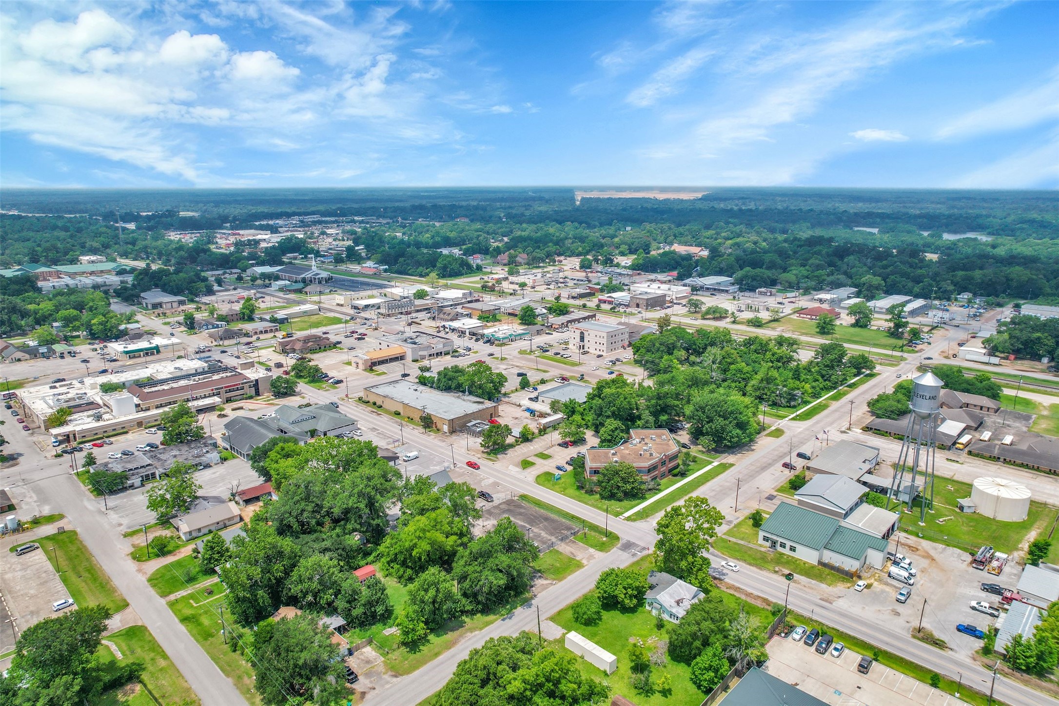 30 County Road 5025 Cleveland TX 77327