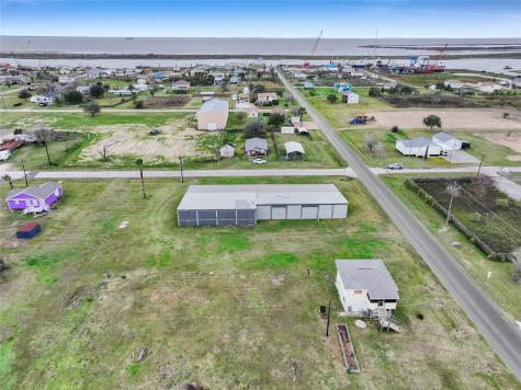 1426 Nelson Avenue Port Bolivar TX 77650