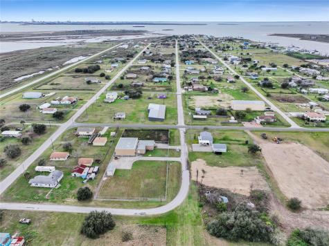 1426 Nelson Avenue Port Bolivar TX 77650