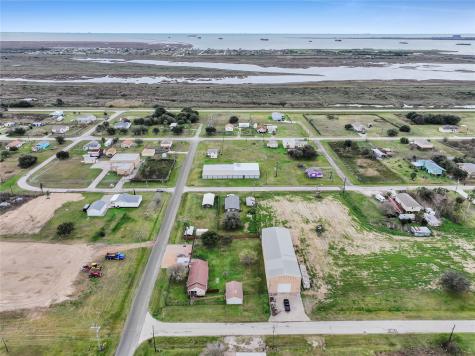 1426 Nelson Avenue Port Bolivar TX 77650
