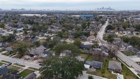 5931 Southmund Street Houston TX 77033