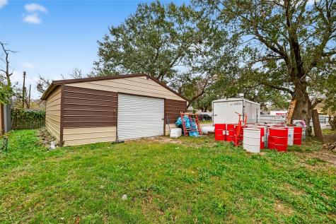 5931 Southmund Street Houston TX 77033