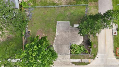 1620 Odd Fellow Street Conroe TX 77301