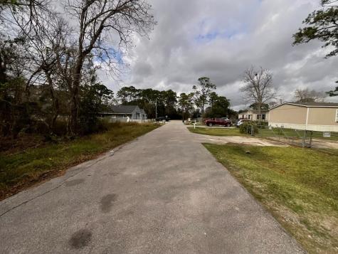 0 Avenue H Avenue Dickinson TX 77539
