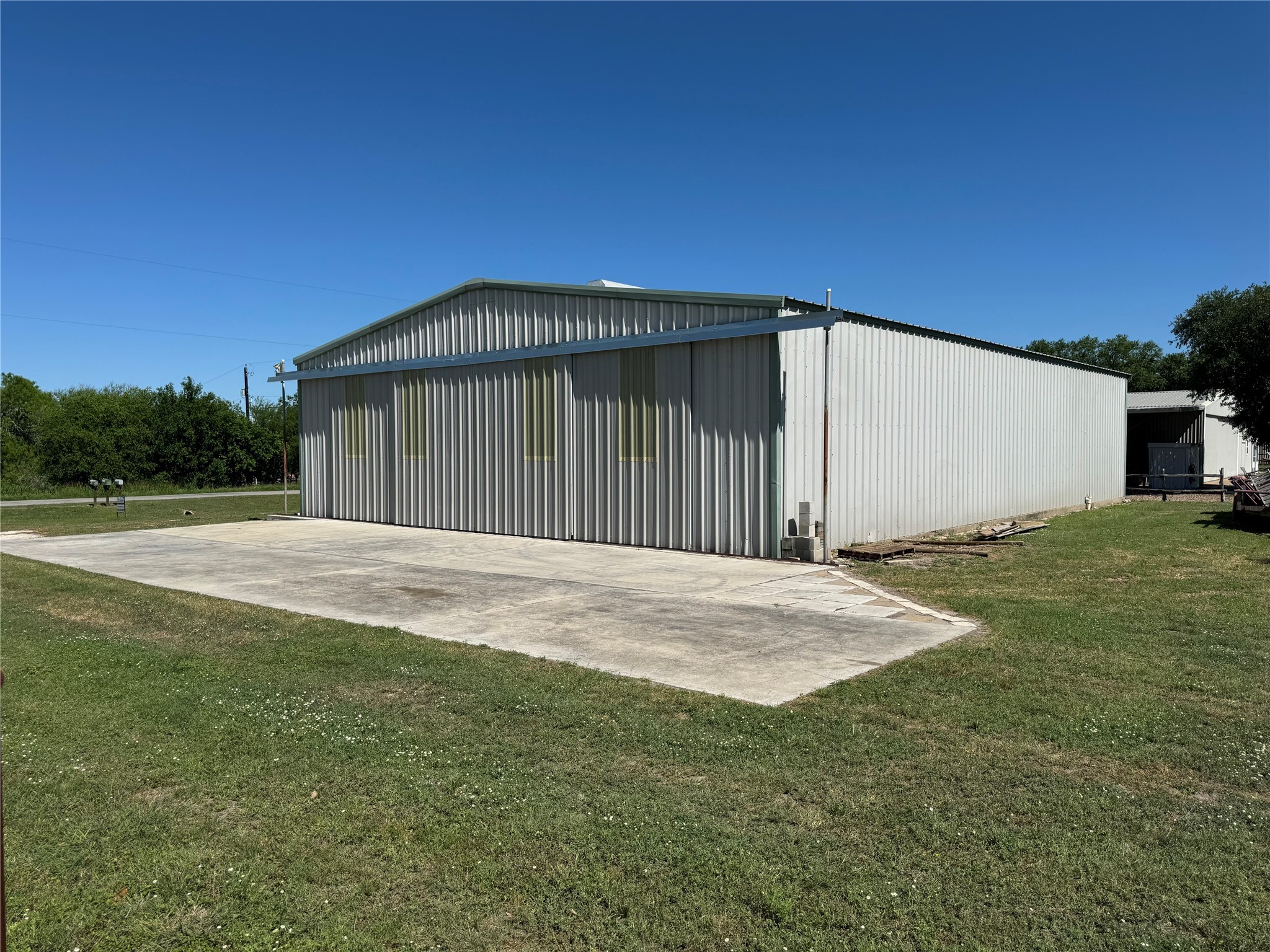 163 Gallant Fox Sandia TX 78383