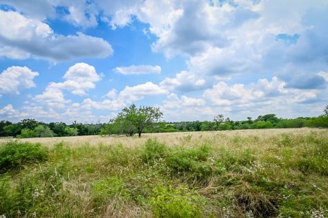000 County Road 447 Waelder TX 78959