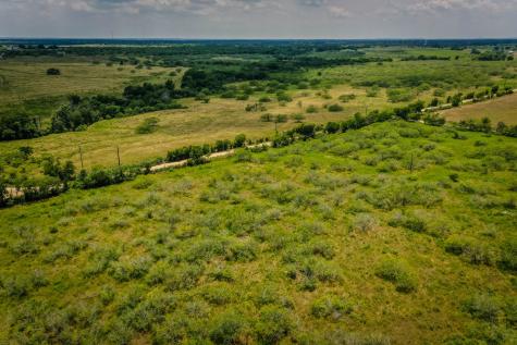 000 County Road 447 Waelder TX 78959