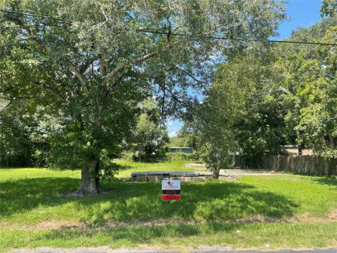 405 S Cameron Street Victoria TX 77901