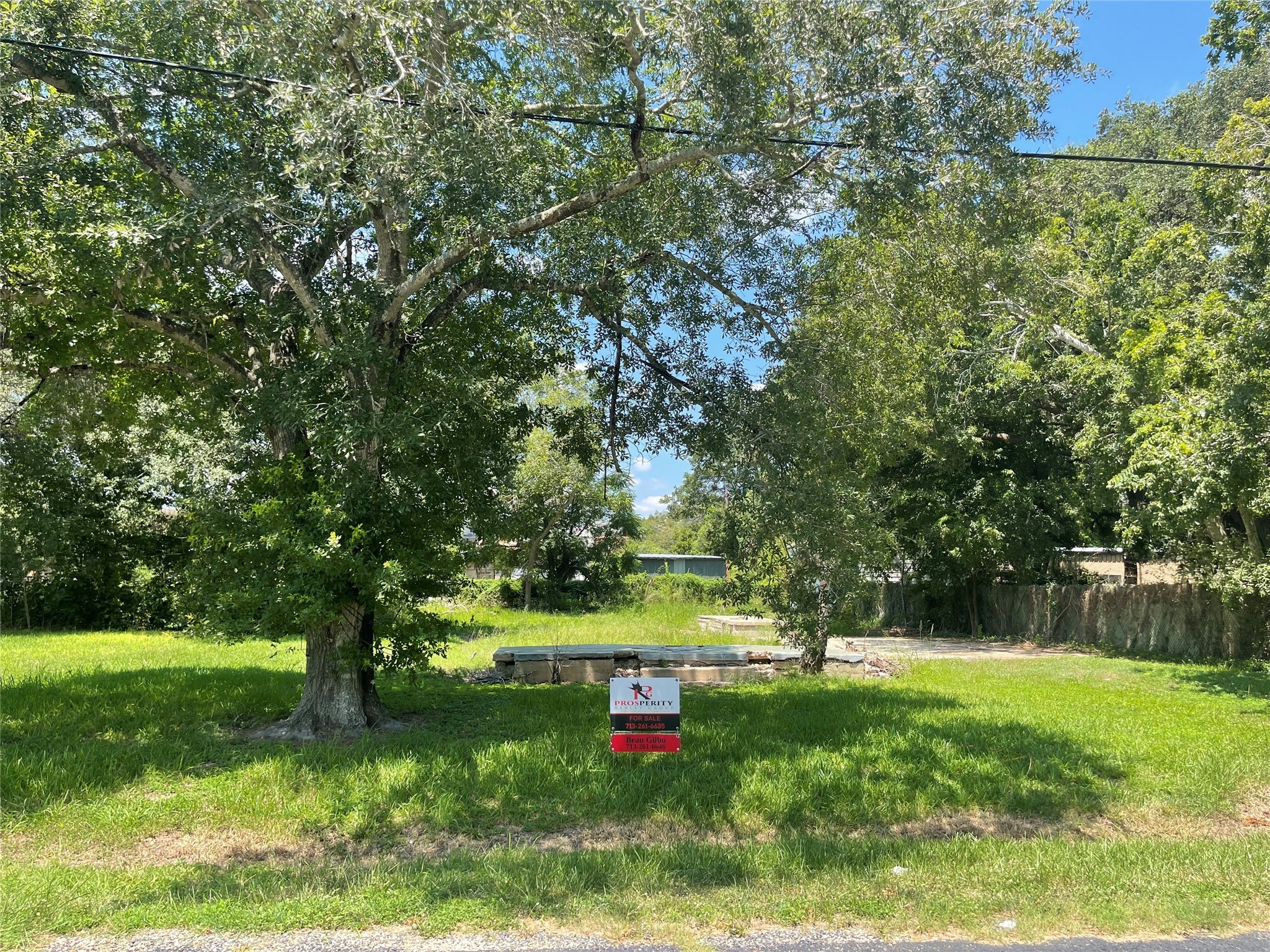 405 S Cameron Street Victoria TX 77901