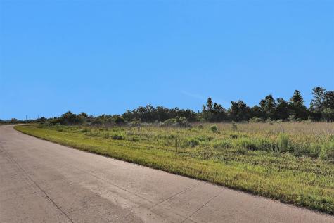 1626 Road 5702 Cleveland TX 77327