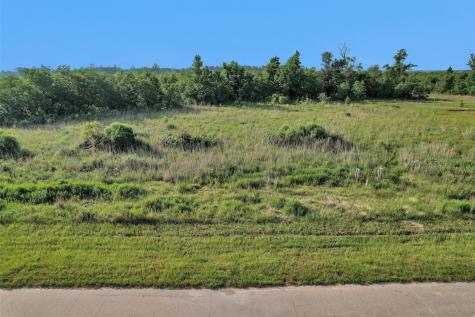 1626 Road 5702 Cleveland TX 77327