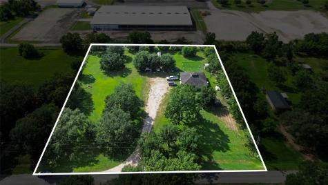3002 Caroline Street Needville TX 77461