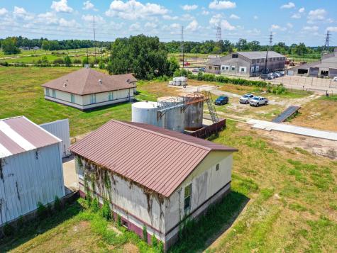 303 Vat Road Boling TX 77420