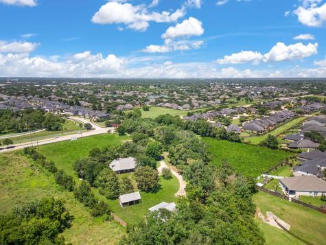 7006 Meadowview Estates Court Sugar Land TX 77479