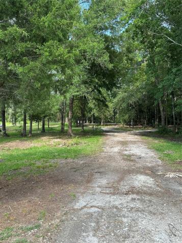 11302 Holley Court Houston TX 77044