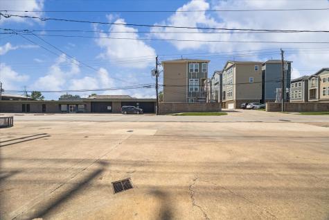 3506 Oak Forest Drive Houston TX 77018