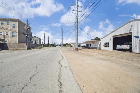3506 Oak Forest Drive Houston TX 77018