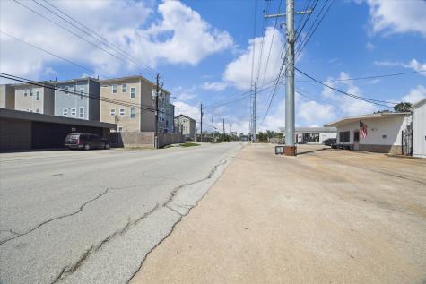 3506 Oak Forest Drive Houston TX 77018