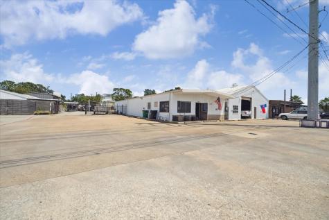 3506 Oak Forest Drive Houston TX 77018