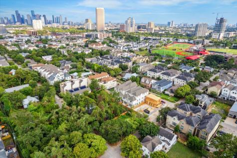 4619 Blossom Street Houston TX 77007
