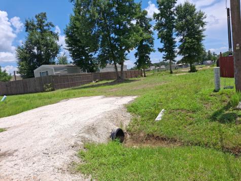 825 County Road 51023 Cleveland TX 77327