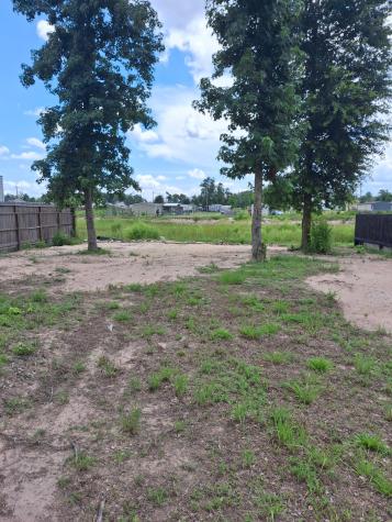 825 County Road 51023 Cleveland TX 77327
