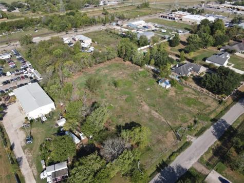13932 Wrigley Street Houston TX 77045