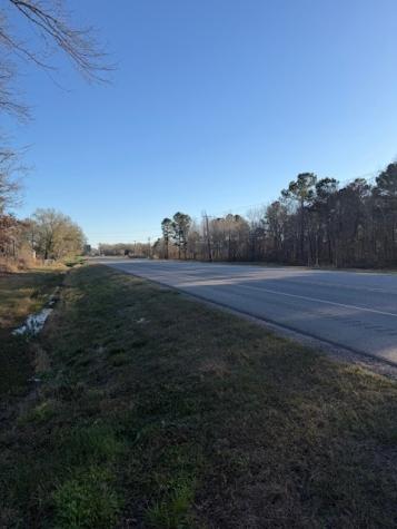 10950 Highway 321 Dayton TX 77535