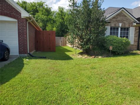 1817 W Cedar Bayou Lynchburg Road Baytown TX 77521