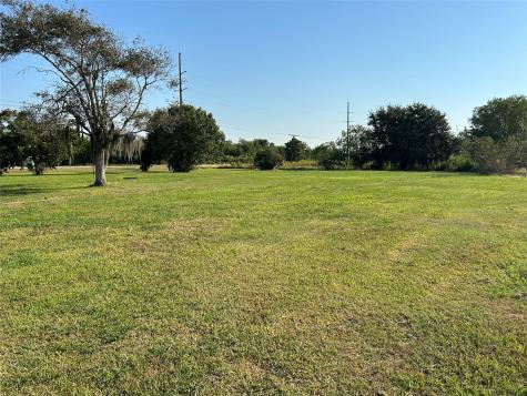 5870 Ray Avenue Port Arthur TX 77640