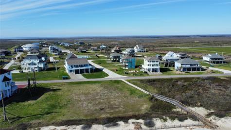 1117 Guppy Crystal Beach TX 77650
