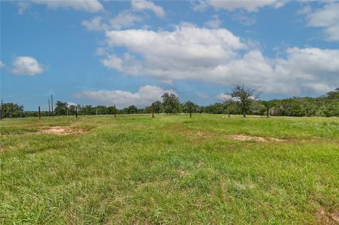 Tbd 1-13 (2.0 Acres) New Moon Red Rock TX 78662