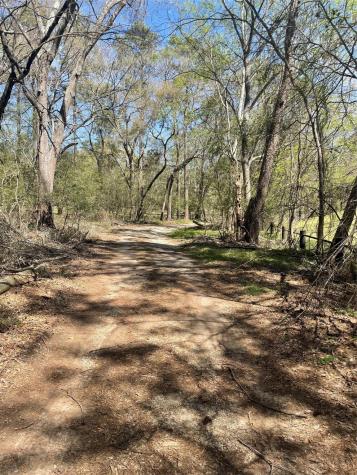 404 Possum Park Road Road Houston TX 77338