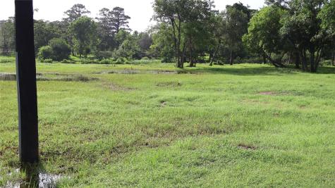 5 Bayou Bend Drive Baytown TX 77523